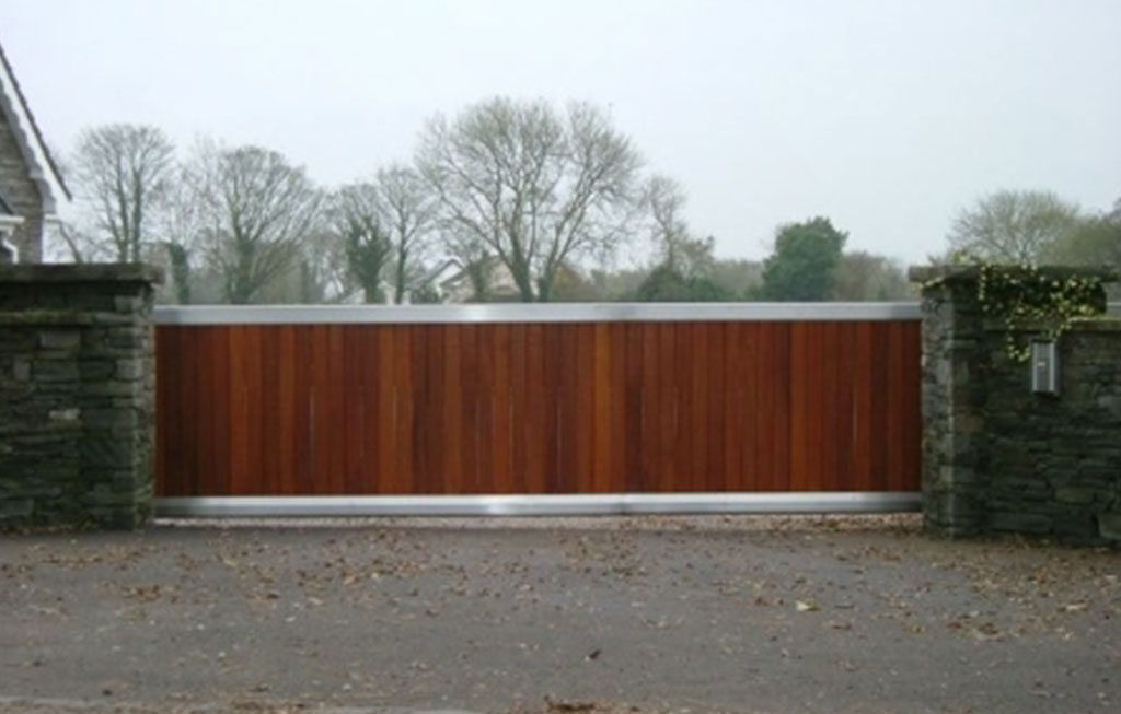 sliding gates - timber SLTG-06